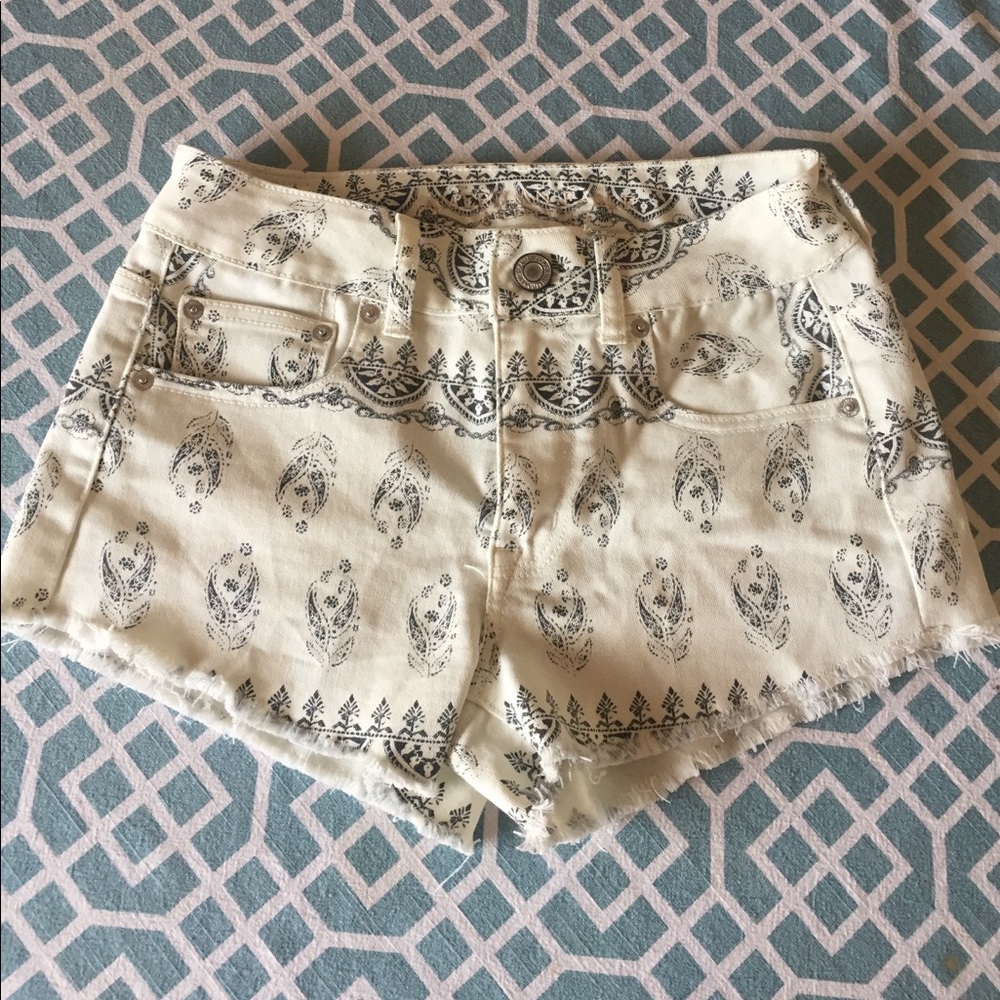 White pattern shorts