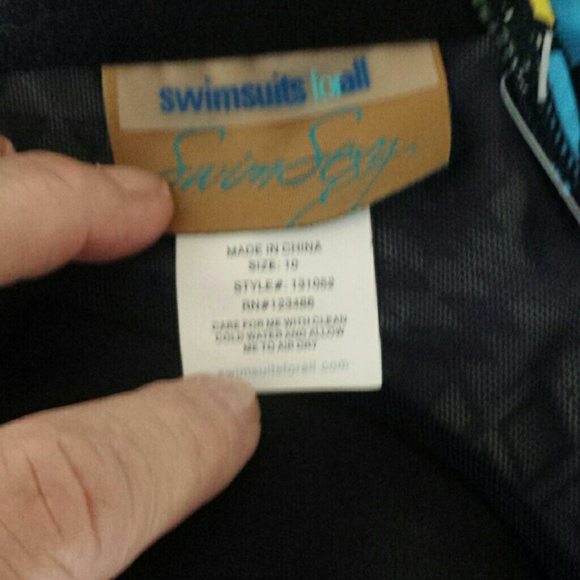 NWT Swimsuitsforall Halter Swim Top - Picture 4 of 4