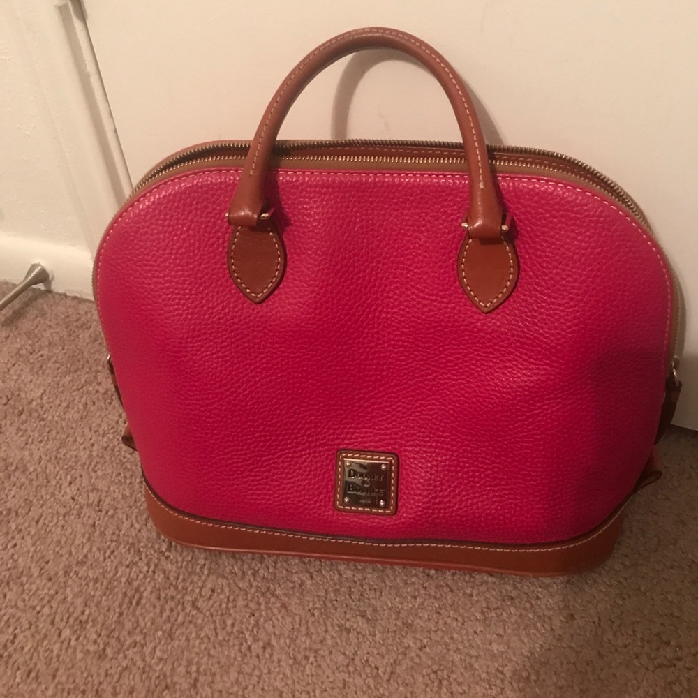 Dooney & bourke purse