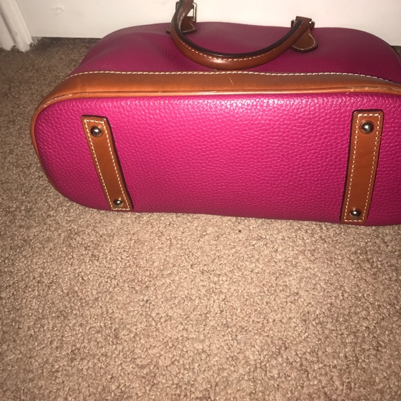 Dooney & bourke purse - Picture 3 of 4