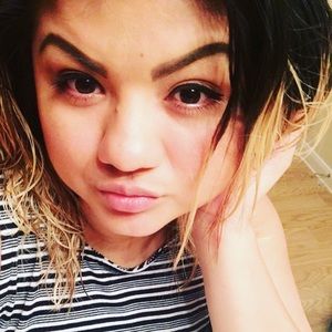 Meet your Posher, Reina