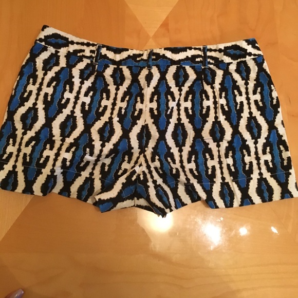 Shorts - Picture 2 of 2