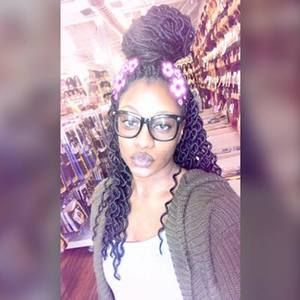 Meet your Posher, Megan