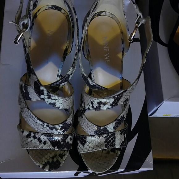 Shoes - Picture 2 of 2