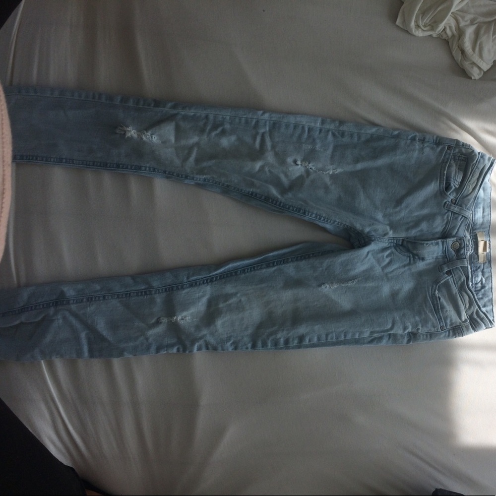 light wash blue jeans