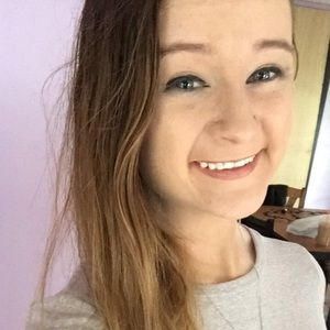 Meet your Posher, Kim