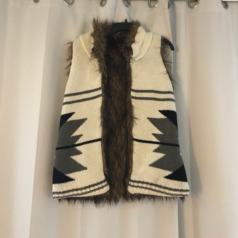 Reversible fur vest