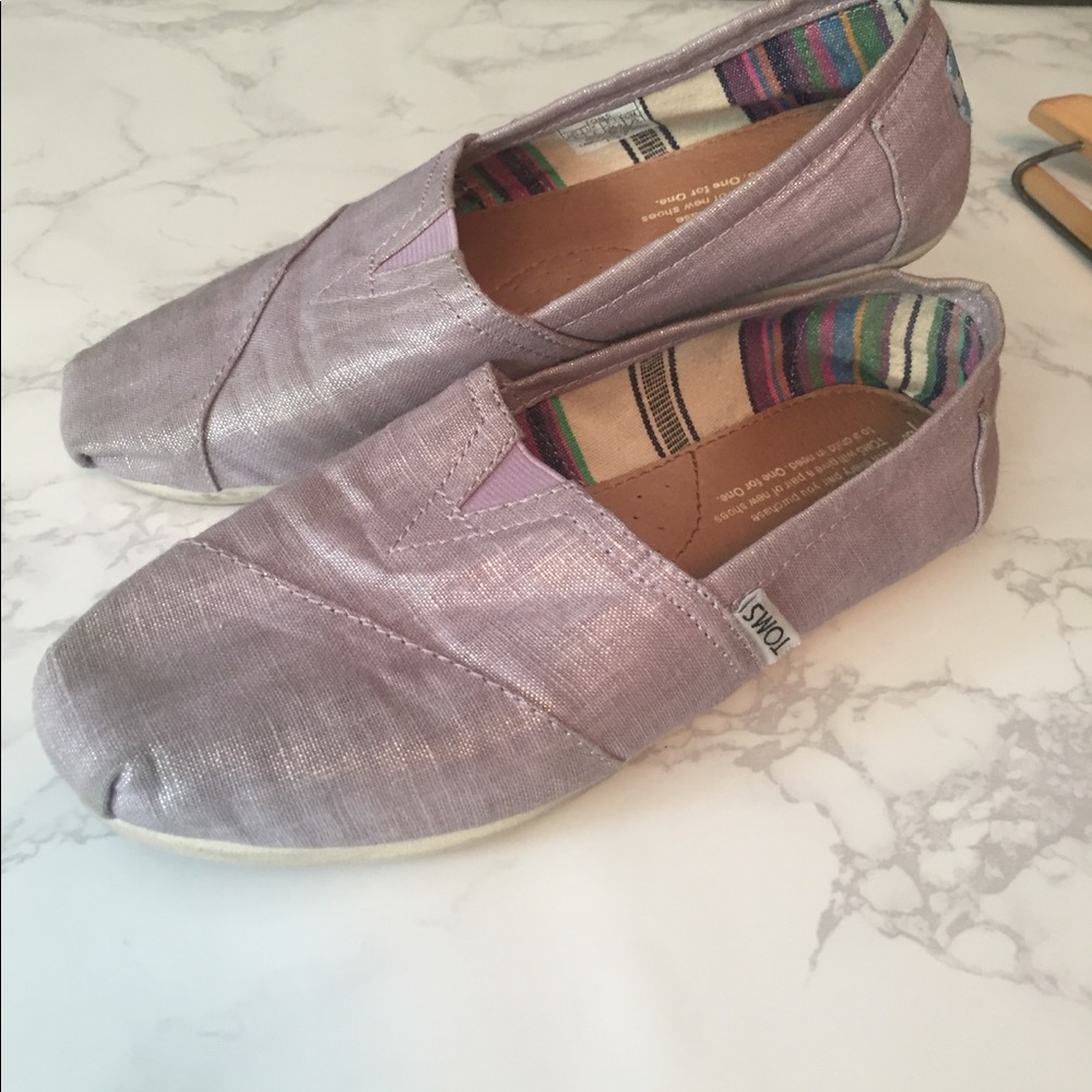Lavender TOMS