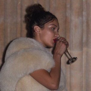 Meet your Posher, Casey