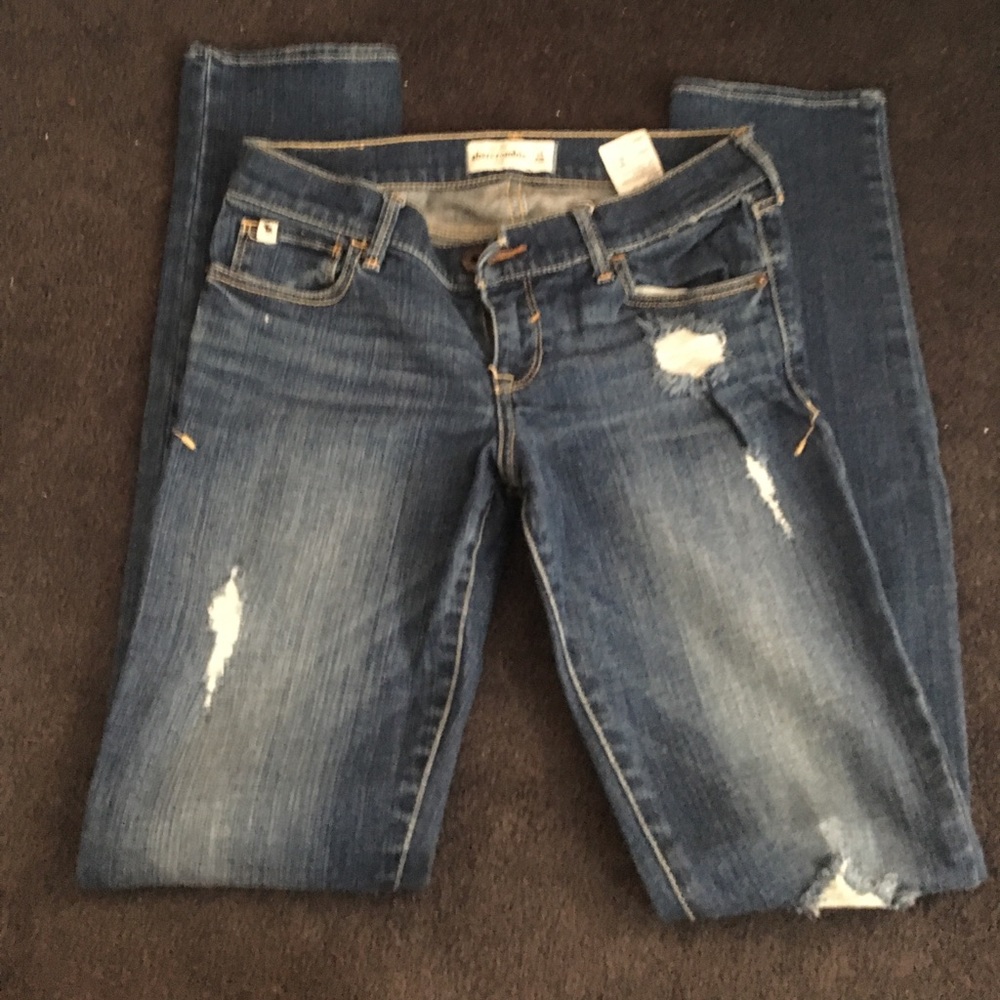 Abercrombie kids distressed jeans