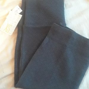 NWT Lularoe textured black Cassie