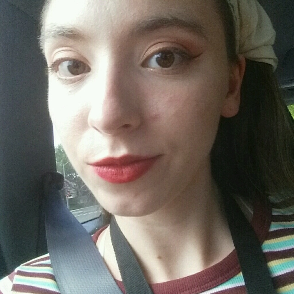Meet your Posher, Jessica