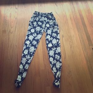 Brandy Melville floral loose pants