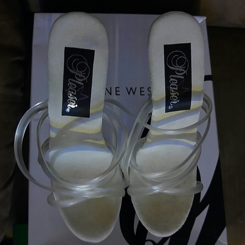 Shoes - Picture 2 of 2