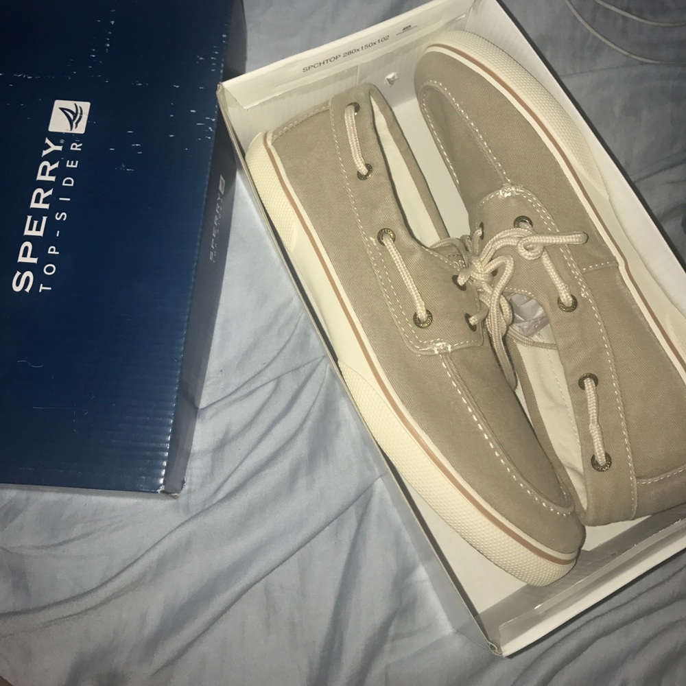 Brand new taupe color sperry top siders