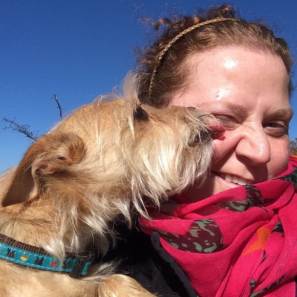 Meet your Posher, Brandy - Picture 1 of 1