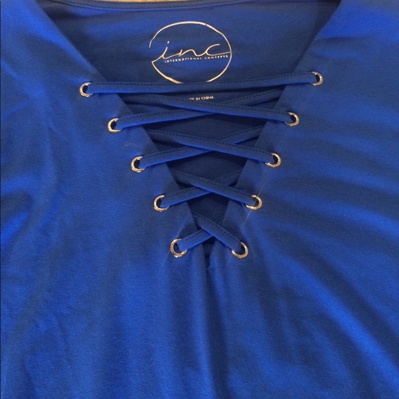 Blue comfy top! - Picture 2 of 2