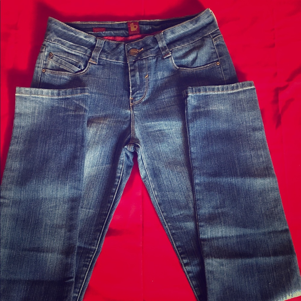 Ooh La La Sasson! Throwback 5 pocket skinny jeans