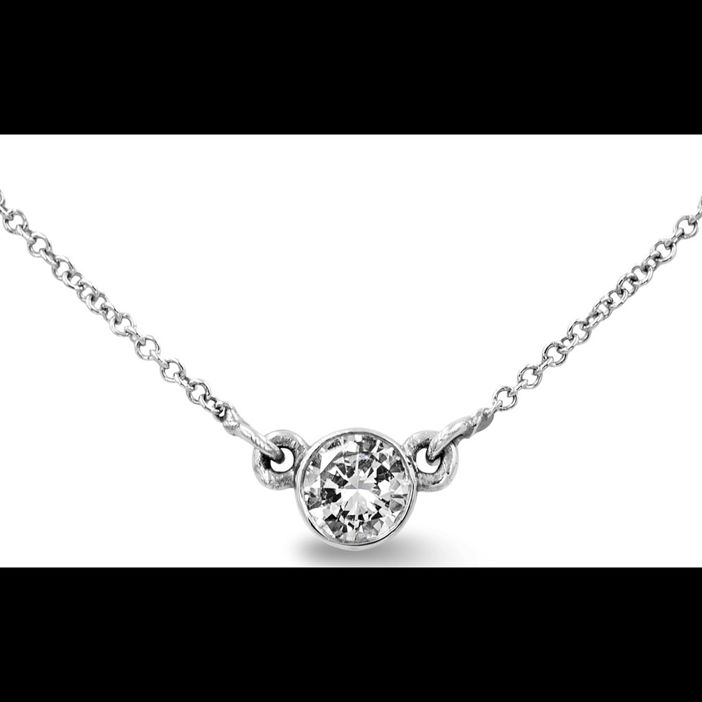 .30Ct Diamond Solitaire on a 16" White Gold Chain