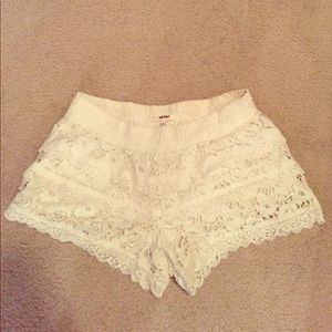 Lace shorts