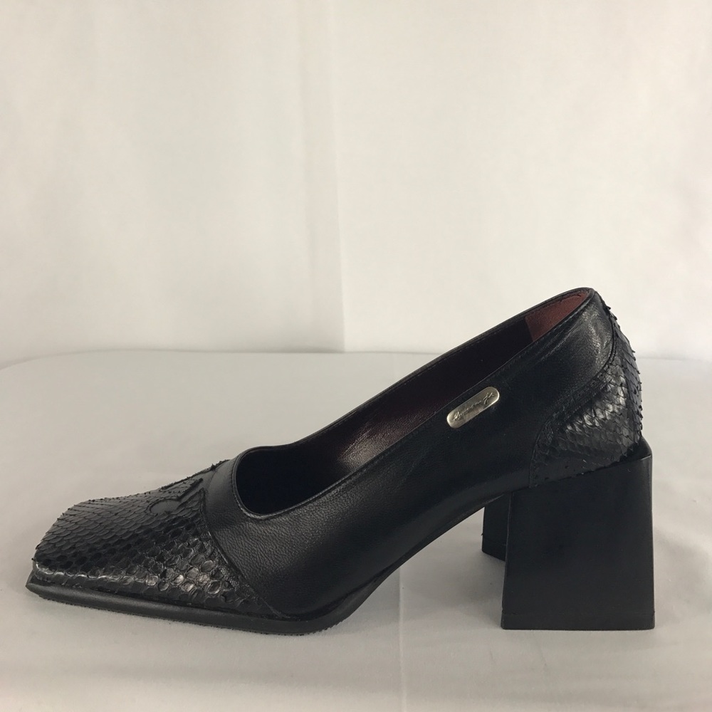 CESARE PACIOTTI Snakeskin Design Heels