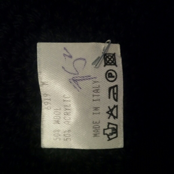 Winter hat, beret - Picture 4 of 4