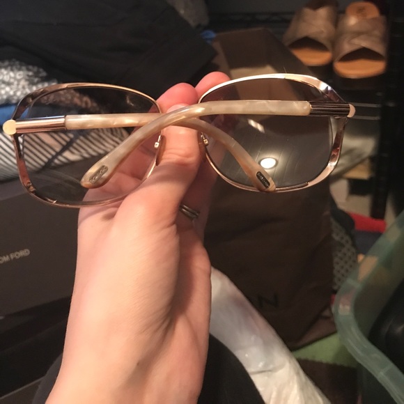 Authentic Tom Ford sunglasses - Picture 2 of 3