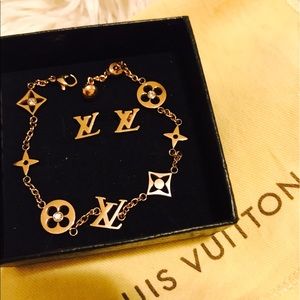 Stainless Steal Combo Bracelet + Earrings