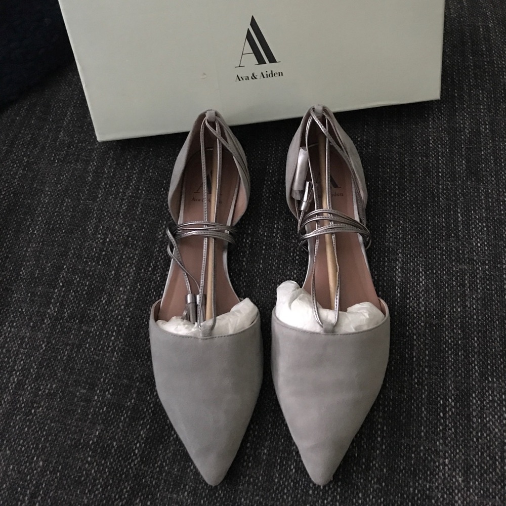 Wrap around leather Flats