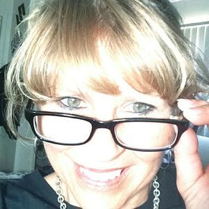 Meet your Posher, Candie