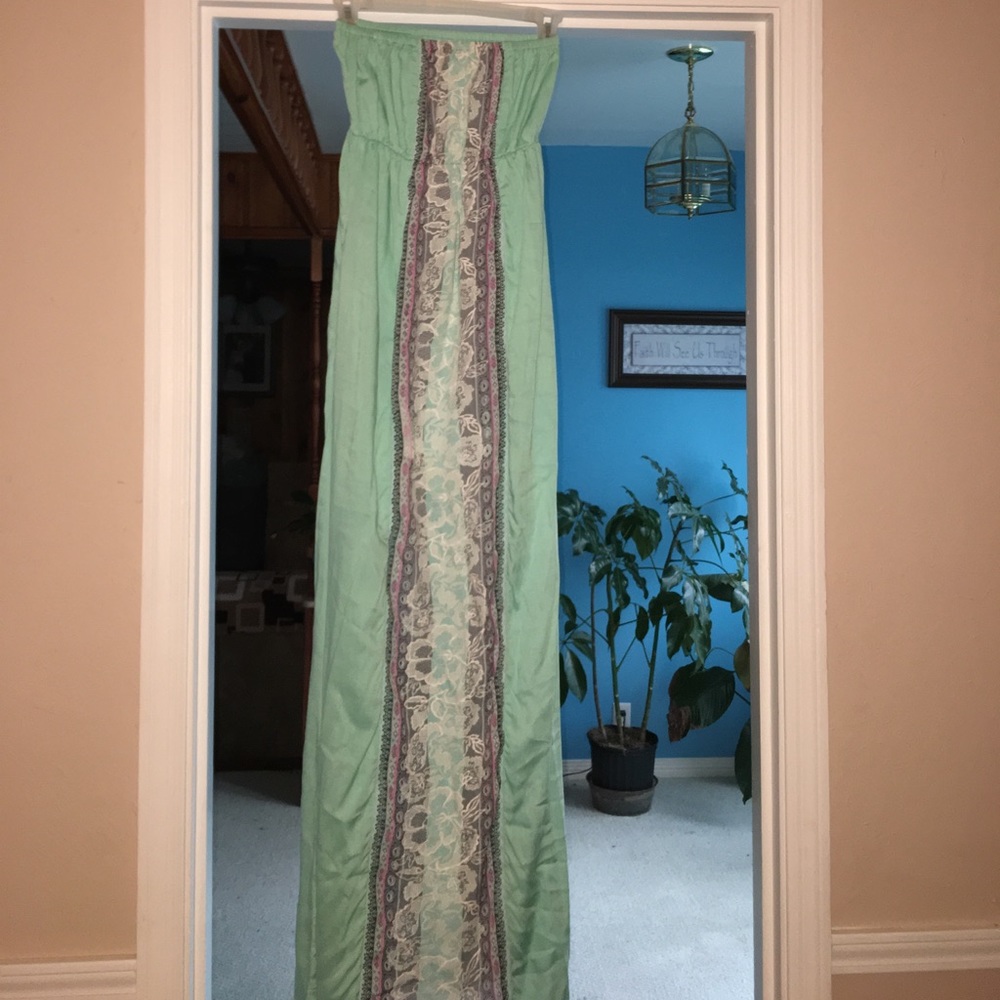 O’Neil Maxi dress