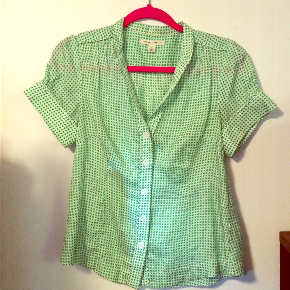 Banana Republic button down shirt
