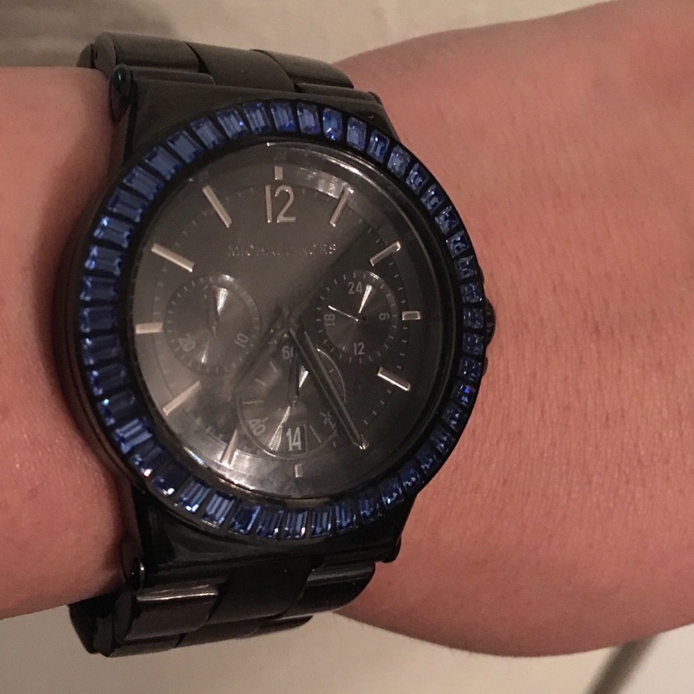 Michael Kors Blue Baguette Dial S Steel band watch