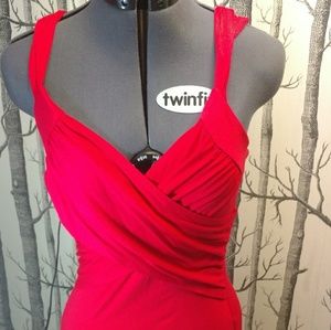 EUC sexy, red Venus jersey cocktail dress
