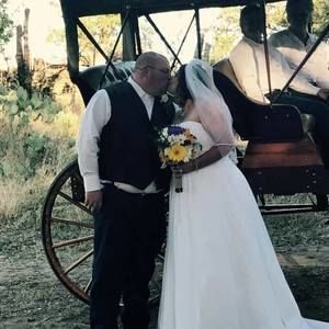 Meet your Posher, Sesley