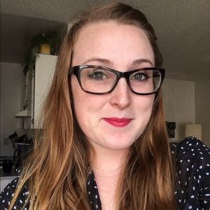 Meet your Posher, Alexsaundria