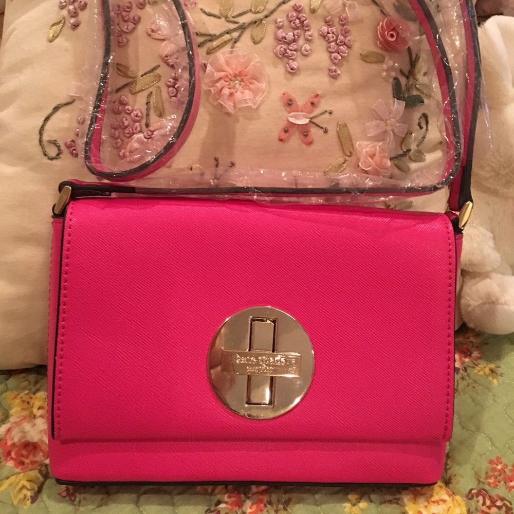 Kate Spade 💯 Auth Cross body bag! NWOT