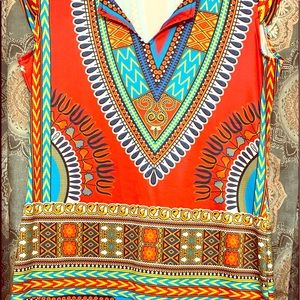 VNECK PRINTED DRESS W/SlITS ON BOTTOM BOTH SIDES