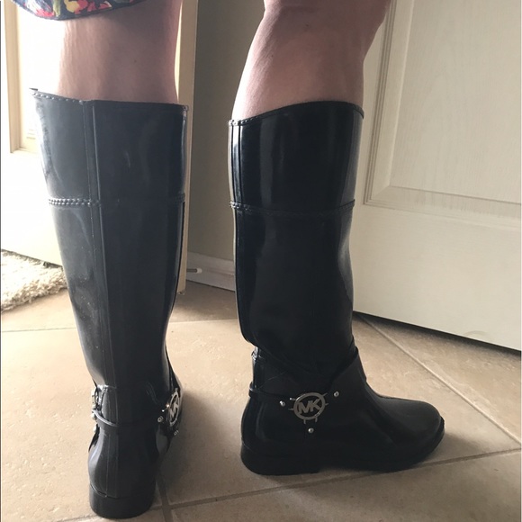 MICHAEL KORS FULTON HARNESS TALL RAINBOOT - Picture 2 of 3