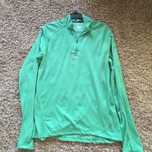 Men's green running shirt