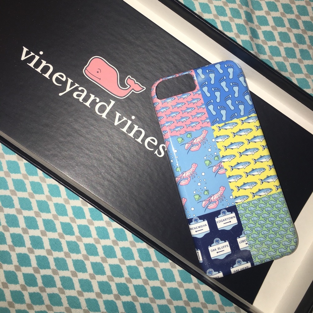 Vineyard Vines Case