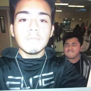 Meet your Posher, Louis