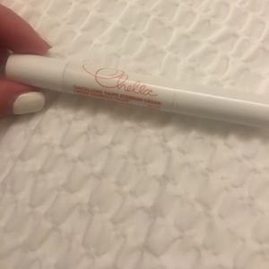 Chella tantalizing eyebrow cream