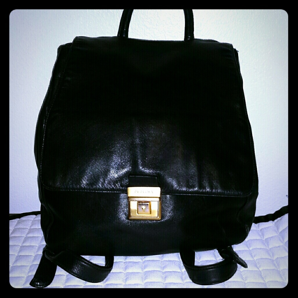 Perlina backpack purse