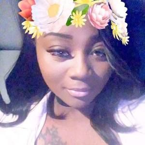 Meet your Posher, Brittney