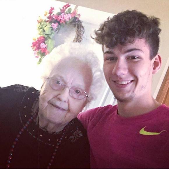 Meet your Posher, Luke - Picture 1 of 1