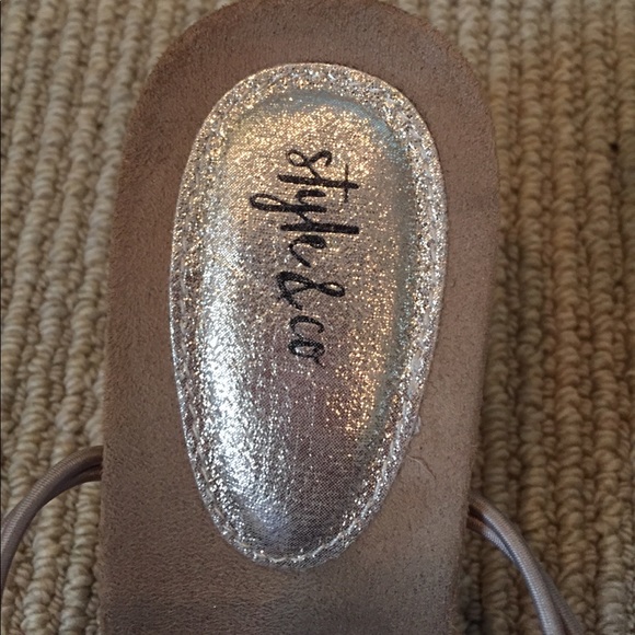 Style & Co Rhinestone Wedges - Picture 4 of 5