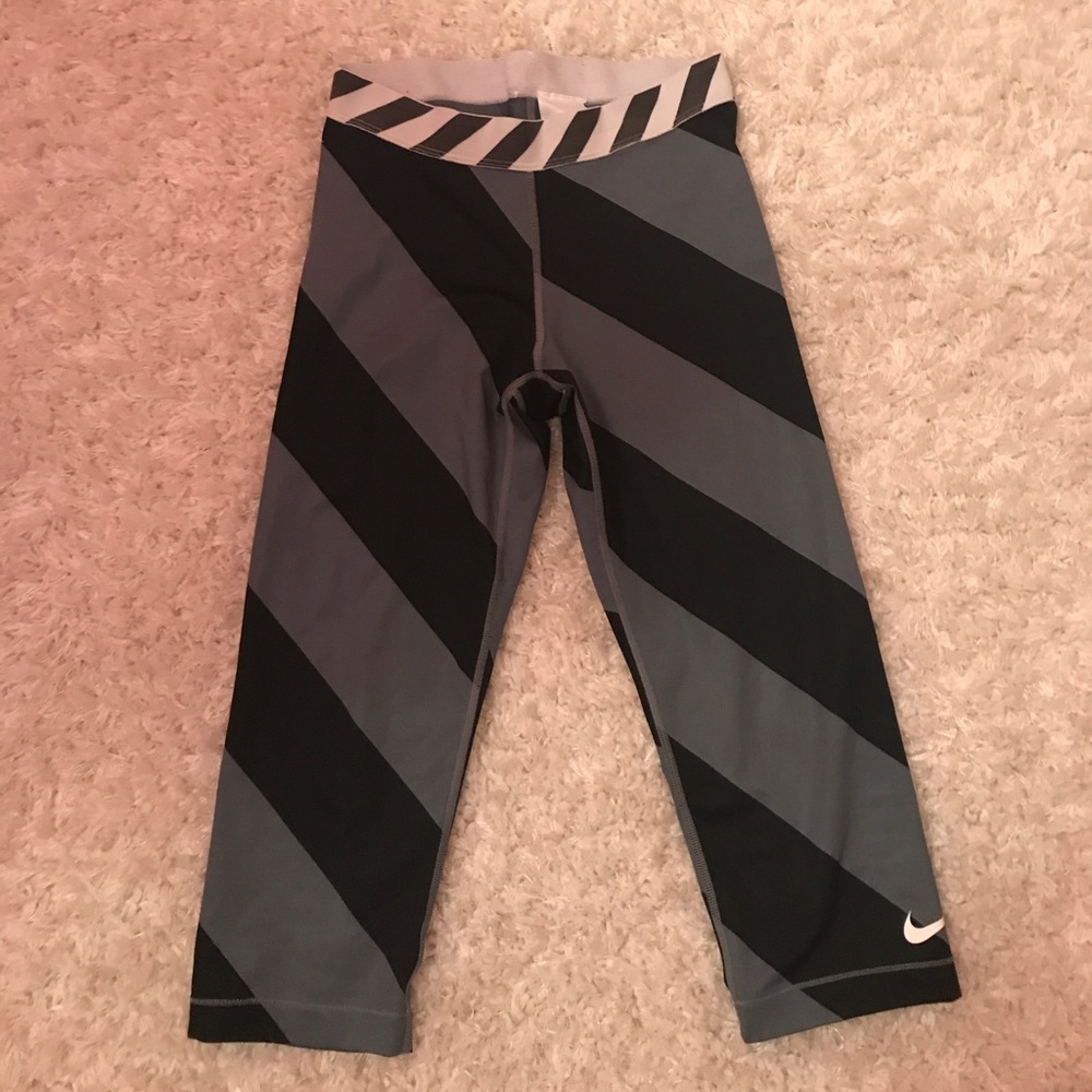 Nike leggings