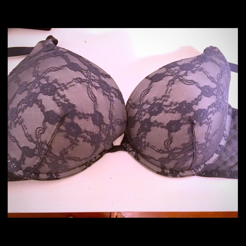 Victoria's secret multi-way push up bra 38C