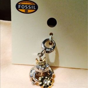 FOSSIL Brand "Kissing Frog" Clip-on